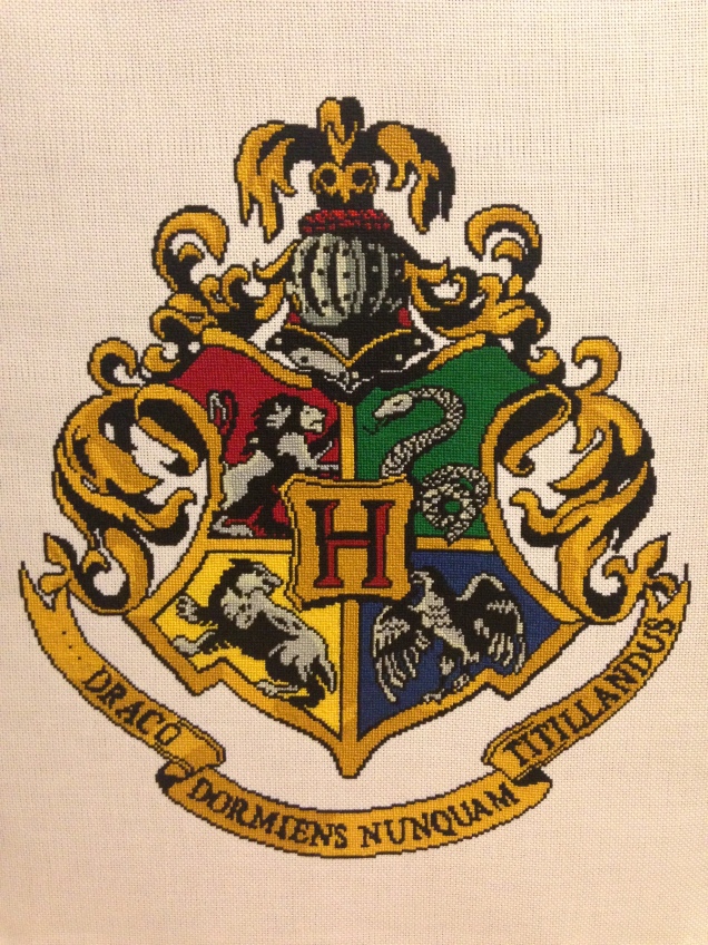 FO] Finished a Harry Potter cross stitch. I got the pattern from